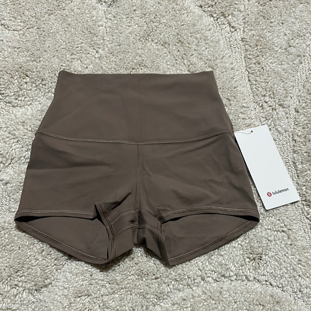 Lululemon HR Short 2”